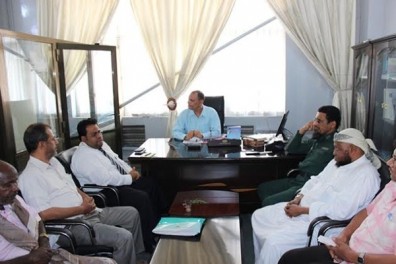 مناقشة الترتيبات لاستقبال الخط الملاحي العالمي (MSC) إلى ميناء المكلا