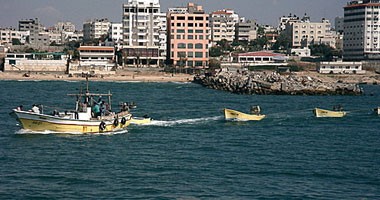 السفارة المصرية تنهى أزمة الصيادين المحتجزين فى ميناء جرجيس التونسى